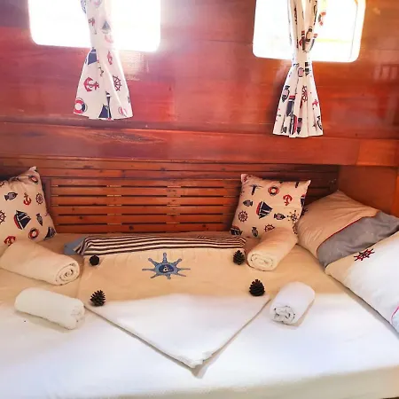 Botel Navy Blue Yacht Charter